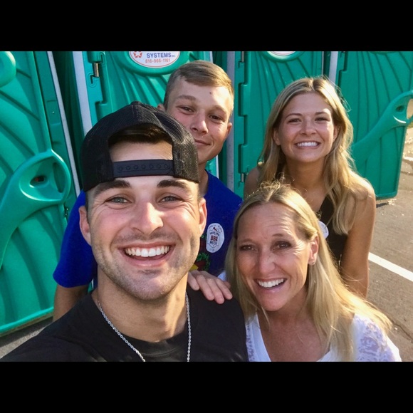 Meet your Posher, Cooper - Picture 3 of 3